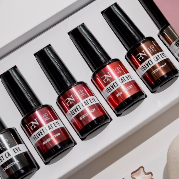ProNails Ultra-Fine Velvet Cat Eye Gel Kit � 6 metallic farver + magnet
