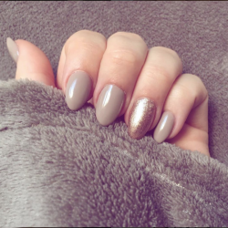 PRONAILS - LongWear Neglelak 132 - 10 ml - Pebble Purse / Sand Beige