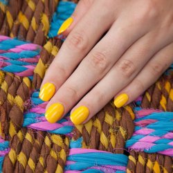 PRONAILS - LongWear Neglelak 189 - 10 ml - Mambo Mango / Pang Gul m. Glittereffekt