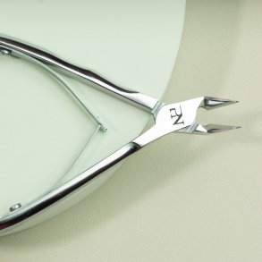 Nail Cutter PRO 16 mm. 